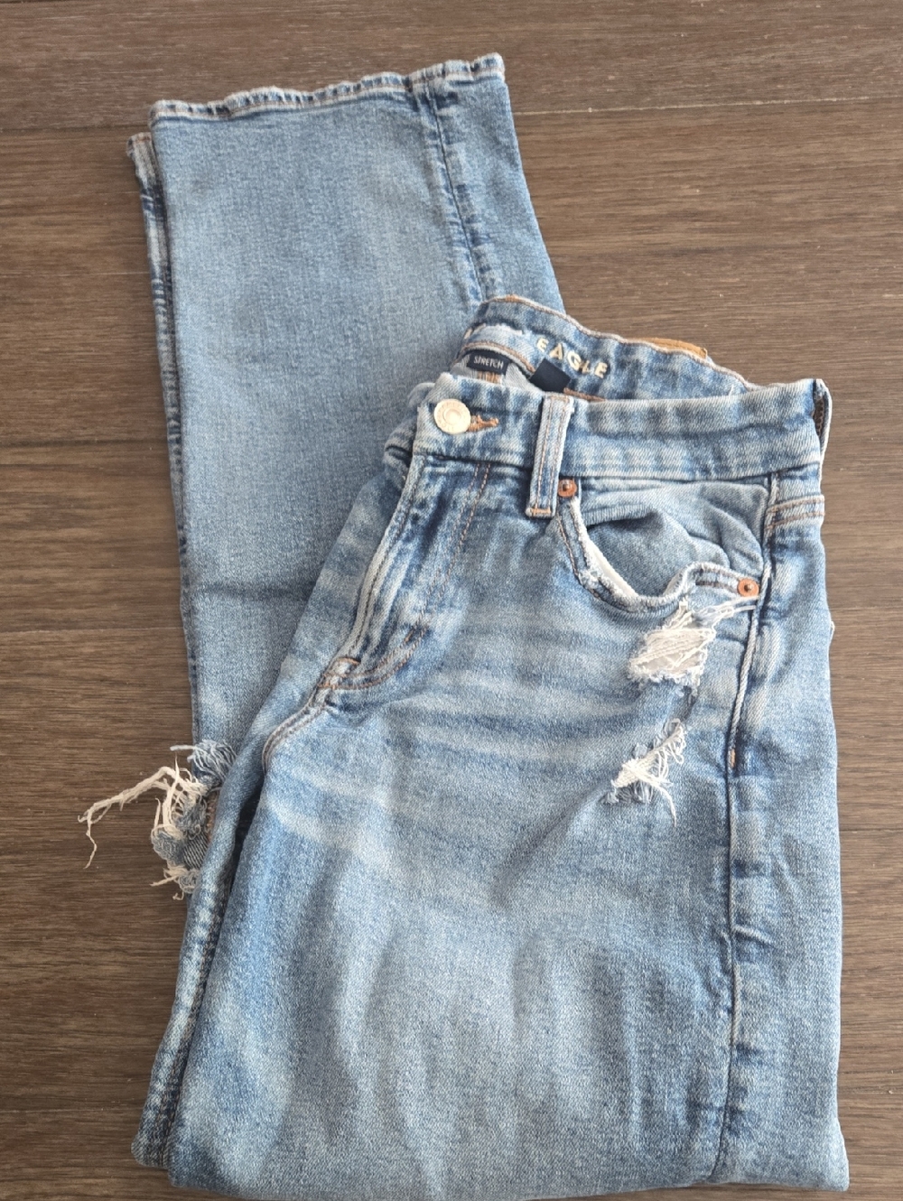 American Eagle Outfitters Light Blue High-Rise Distressed Jeans